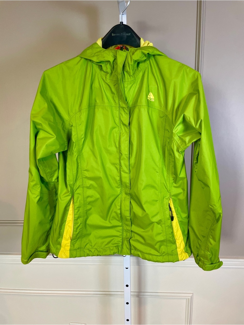 Vintage Nike ACT 3 Fitstorm Women's Small Jacket Green Yellow 100% Nylon Y2K